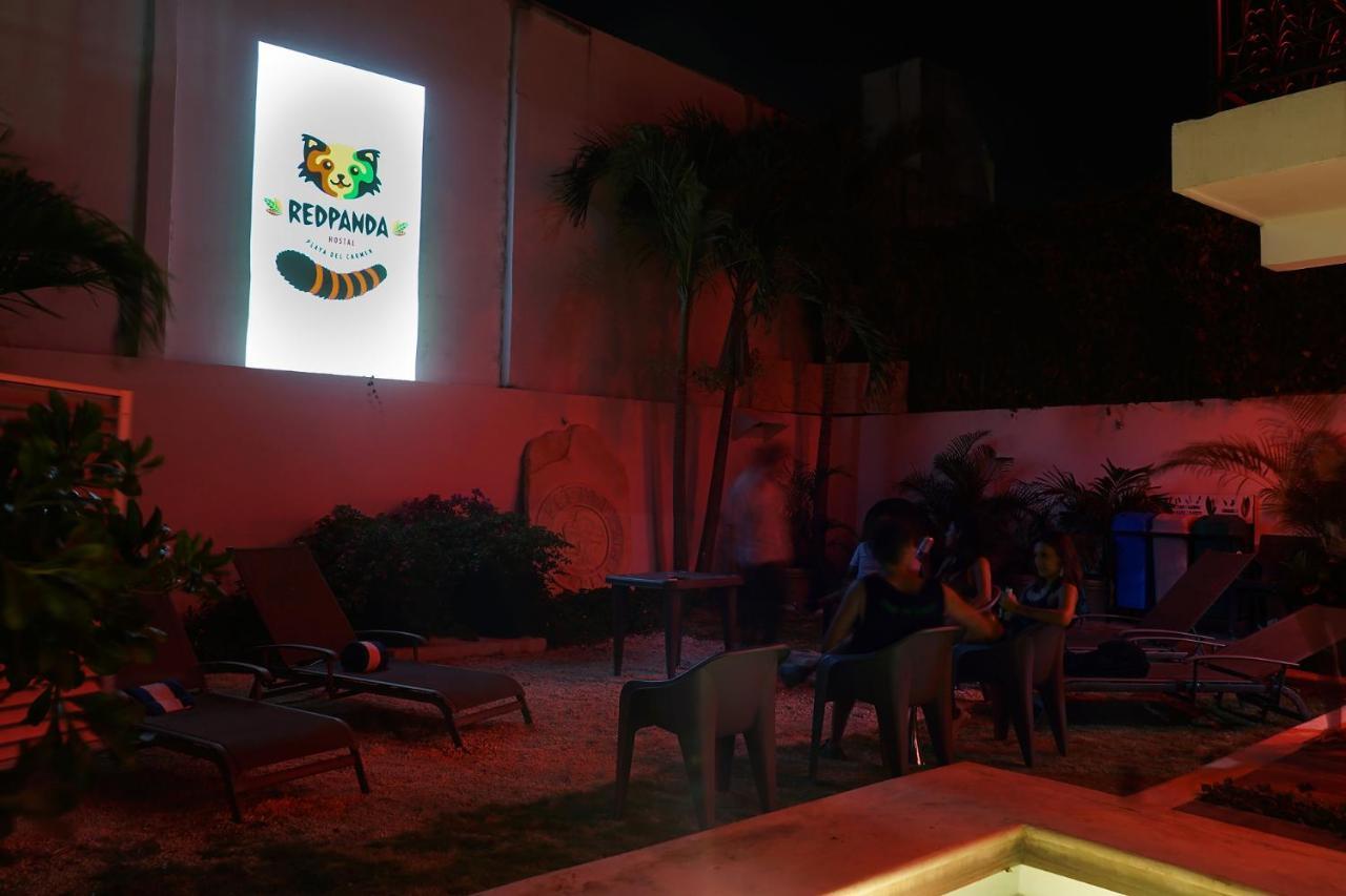 Red Panda Hostal Playa del Carmen Buitenkant foto